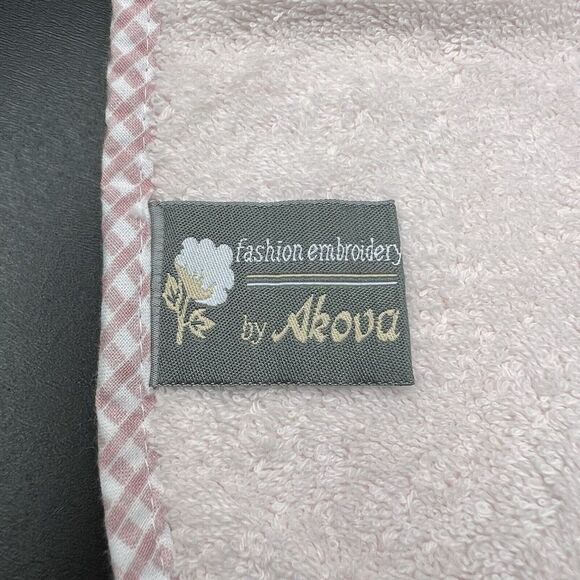 Akova Embroidered Floral Purple Pink 2 Pc Towel Set 100% Cotton Vintage Cottage - Picture 8 of 9